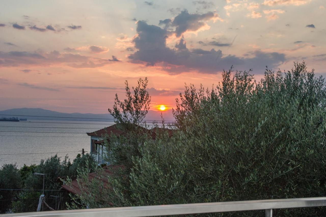Nina'S Villa, Cosy Seaview Retreat Verga Kalamata Esterno foto